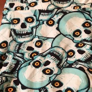 Lularoe TC Halloween Skull Leggings